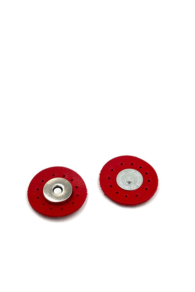 Red Skin Magnet
