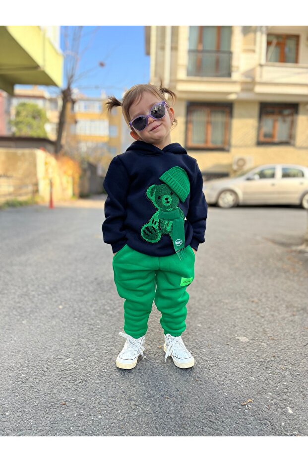 Star Gogo Kids Bear Embroidered 3-Thread Brushed Inside Tracksuit Set (PLEASE CHOOSE 1 SIZE LARGER.)