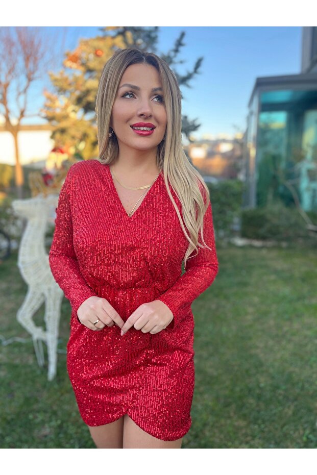 Kırmızı Pullu Elbise - 1