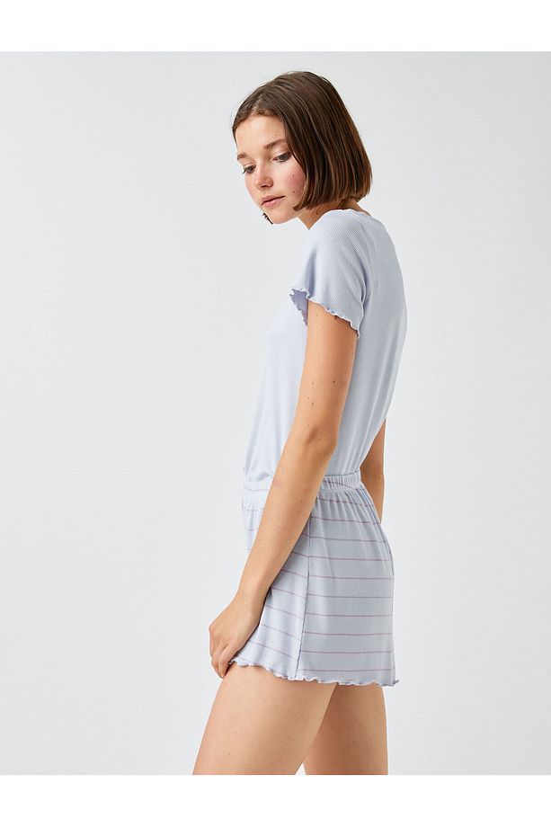 Desenli Örme Pijama Takımı - 1