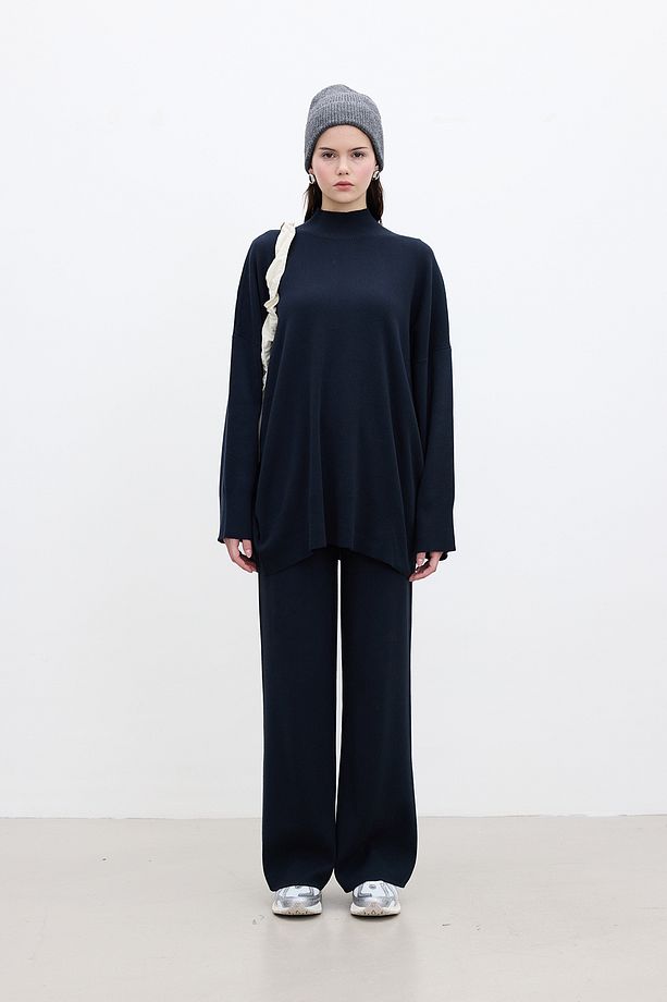 OVERSIZE YÜKSEK YAKA KAZAK LACİVERT - 4