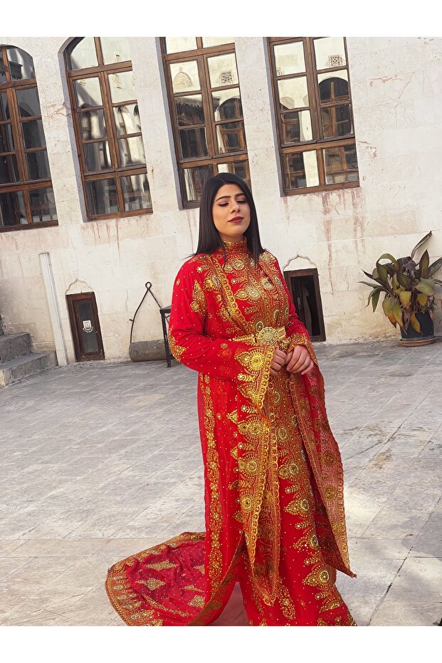 Kırmızı kaftan - 4