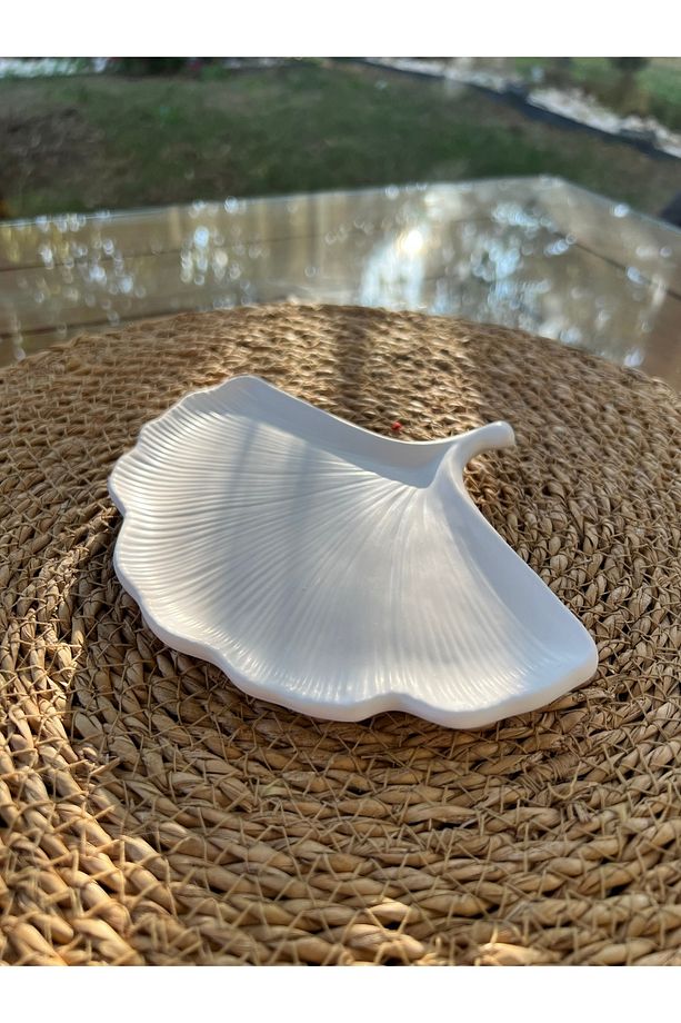 El Yapımı Yaprak Şeklinde Dekoratif Tepsi - Minimalist ve Şık Tasarım, Çok Amaçlı Dekoratif Tabak - 2
