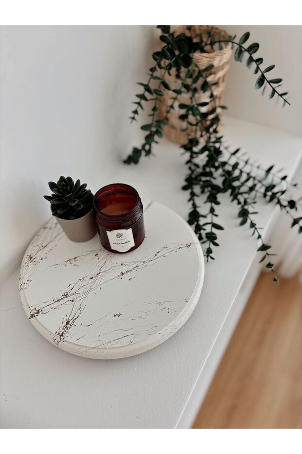 ديكور رخامي ذهبي منقوش باللون الأبيض - 3