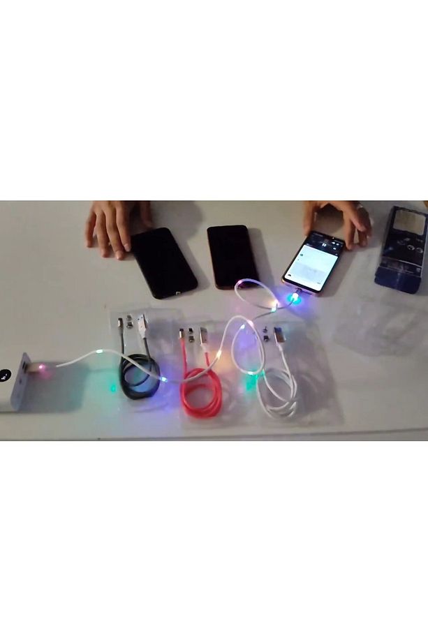 Sese Duyarlı Işıklı Mıknatıslı Manyetik Şarj Kablosu 3 Başlıklı (Type-c - İPhone - Micro) - 1