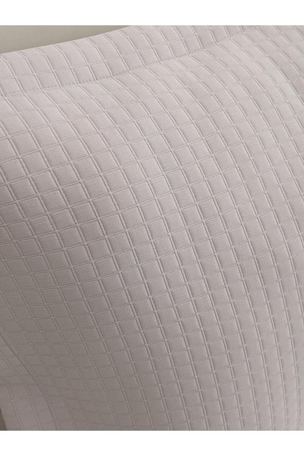 LCW HOME Tek Kişilik Kendinden Desenli Yatak Örtüsü ve Yastık Kılıfı (S2) - 4