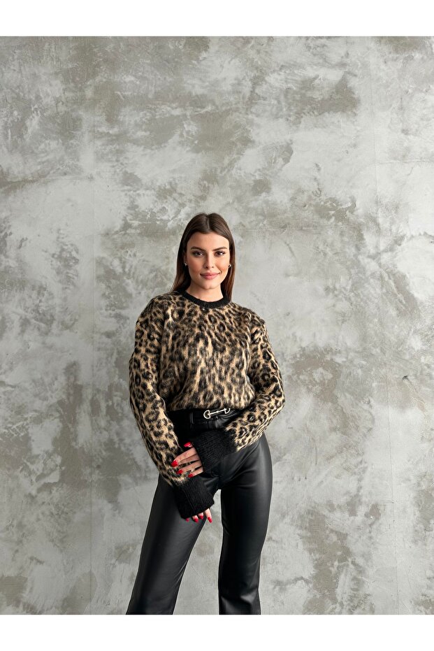 Leopard Pattern Feather Knitwear Sweater - 4