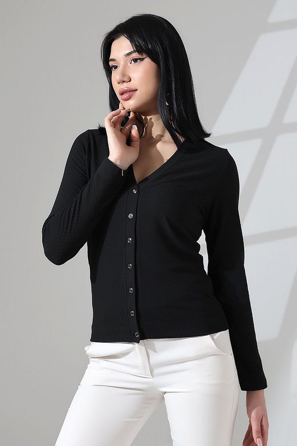 Korent Kadın Siyah Soft Touch Penye Basic Düğmeli Kare Jakarlı Kısa Hırka & Hırka - 5