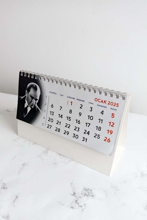 2025 Atatürk Masa Takvimi - 15 Yapraklı Piramit Takvim (14X22 CM) - 3