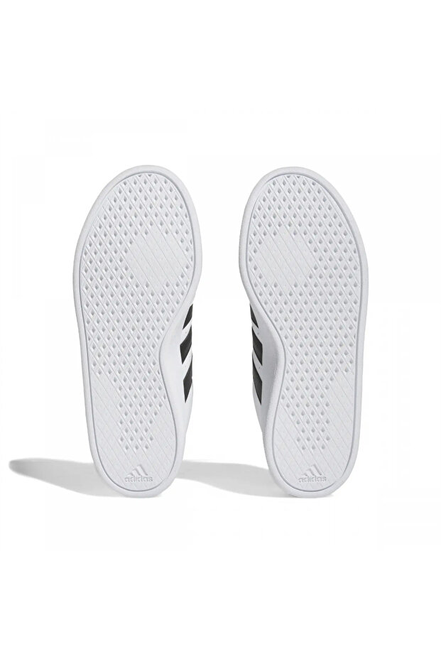 BREAKNET 2.0 FTWWHT/CBLACK/SILVMT - 6