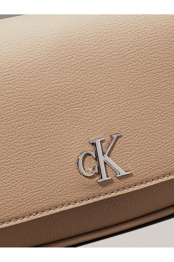 Minimal Monogram Çapraz Askılı Çanta - 5