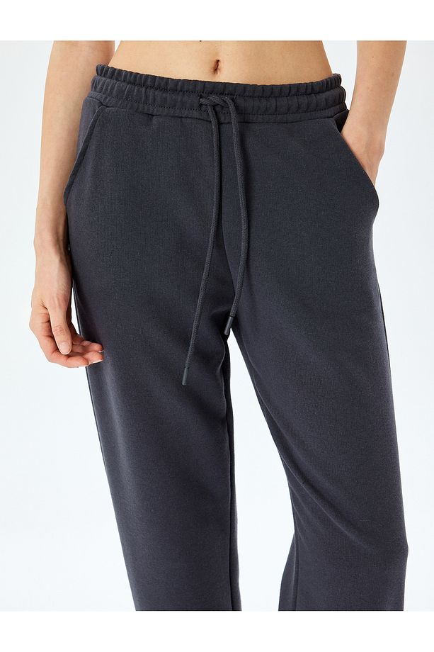 Beli Bağcıklı Pamuk Karışımlı Oversize Jogger Eşofman Altı - 5