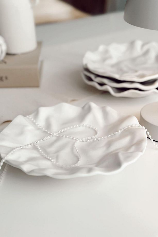 4lü 19cm Mat Seramik Kırışık Tasarım Handmade Pasta Yemek Sunum Tabağı Tatlı Kahvaltı Tabağı Seti - 5