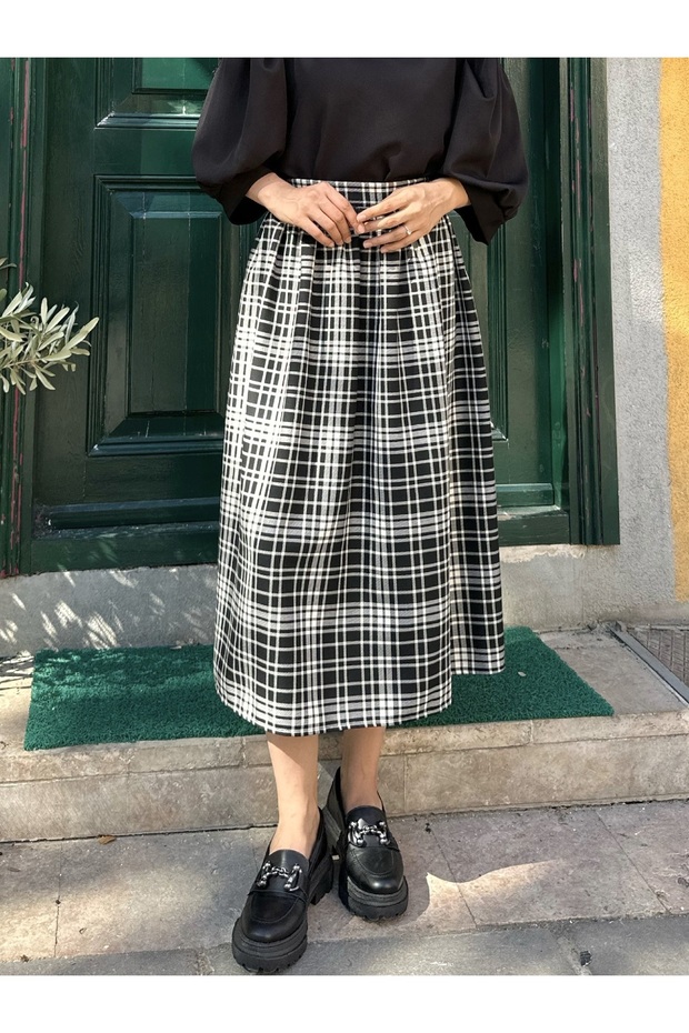 Black Checkered Plaid Waist Gathered Skirt