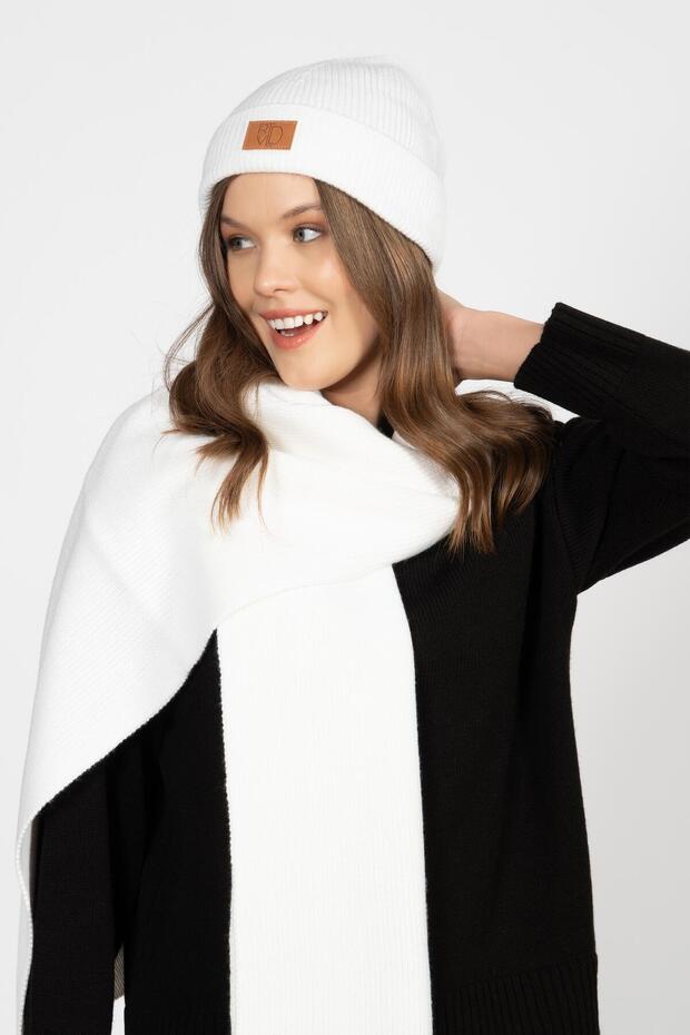Ecru Unisex Lover Knitwear Combo - Scarf and Beanie Set