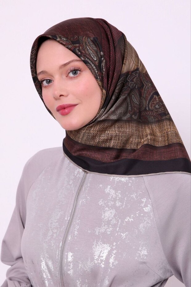 Eșarfă din twill cu modele etnice - 1