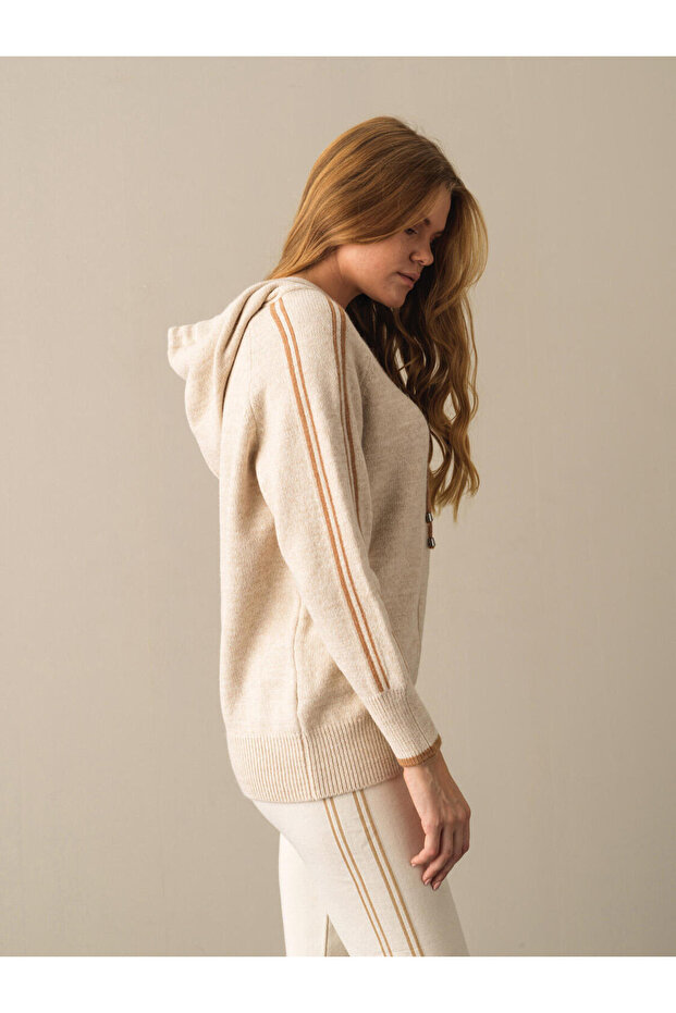 Kadın Bej Kapüşonlu Oversize Triko Sweatshirt - 2