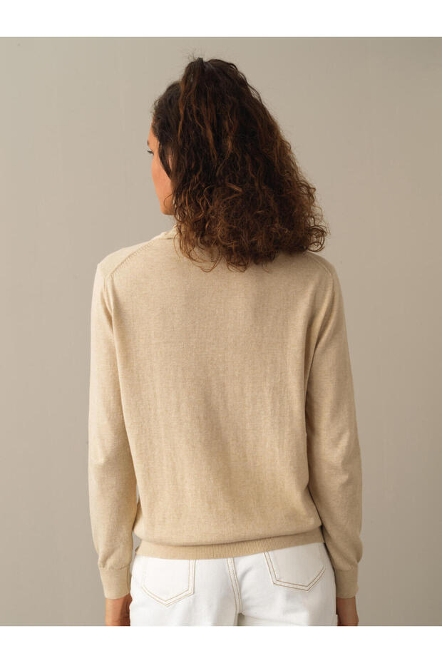 Kadın Bej Regular Fit Basic Kazak - 4