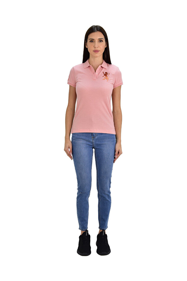 Women Slim Tapered Jeans