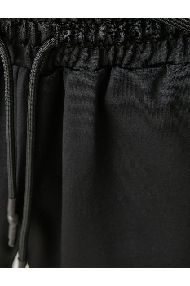 Basic Spor Şort Beli Bağcıklı Cep Detaylı - 6