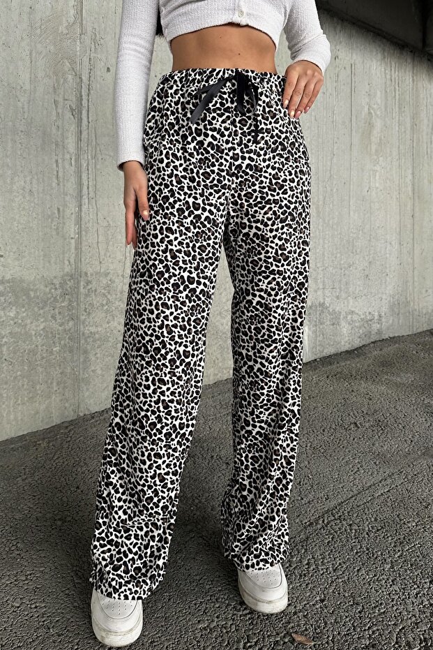 Leopard Pattern, Suede Fabric, High Waist, with Elastic Waist Strap, Lace Detail, Genis Break Pant