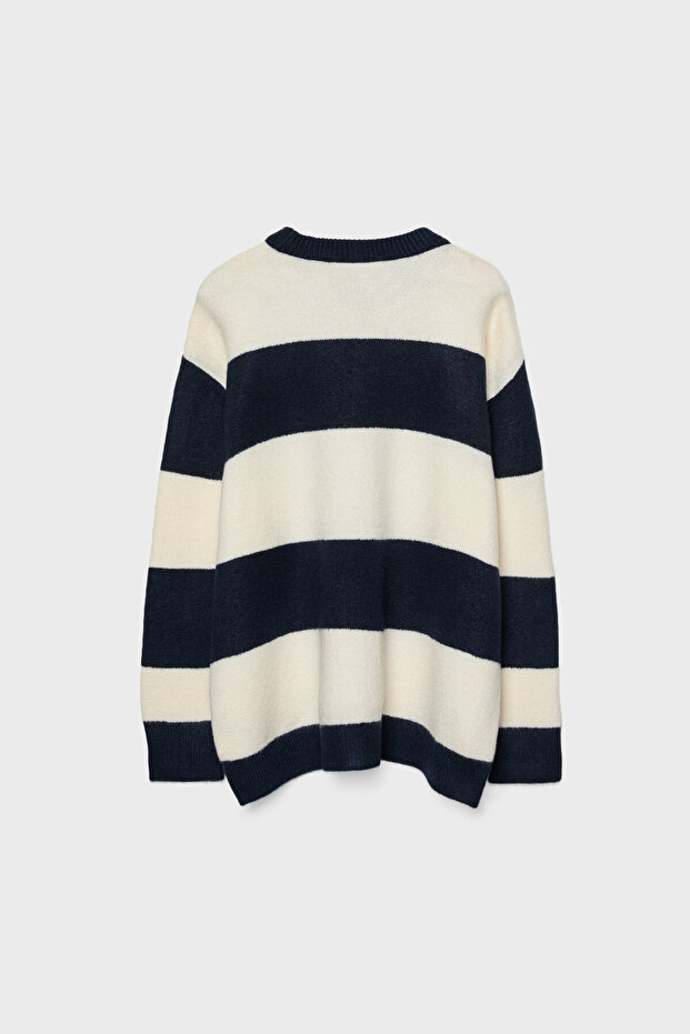 Yumuşak dokulu triko kazak - 6