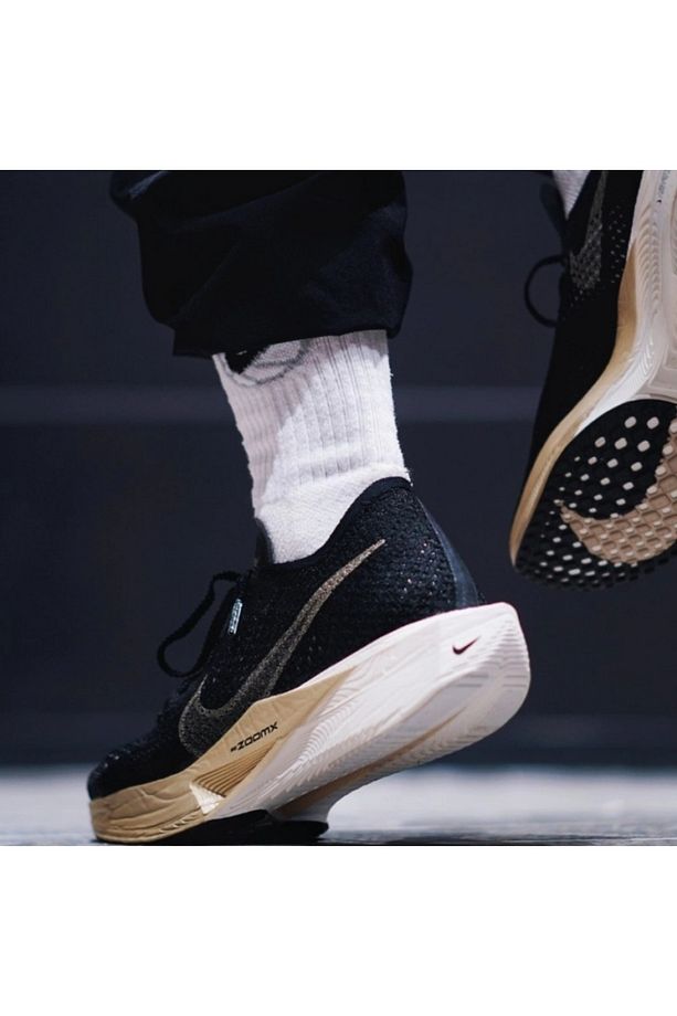 ZoomX Vaporfly 3 YARIŞ Erkek Spor Ayakkabı-DV4129-001 - 9