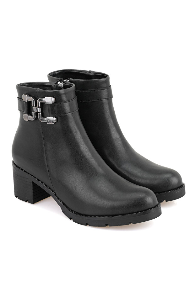 Women's Black Zippered Heeled Boots
