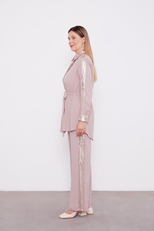 طقم مكون من قطعتين مزين بالترتر المنك - 5