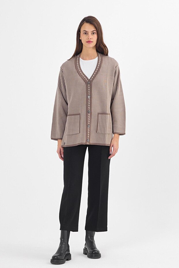 Women's Mink Houndstooth Patterned Buttoned Pocket V-Neck Knitwear Mother Cardigan