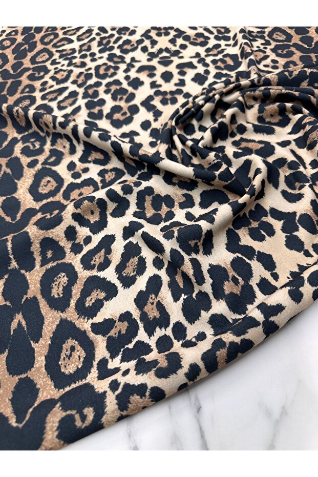 Leopar Desen Elbiselik Gömleklik Krep Kumaş Ürünümüz Adet Olarak Satılır 1 Adet 1 Metre - 2