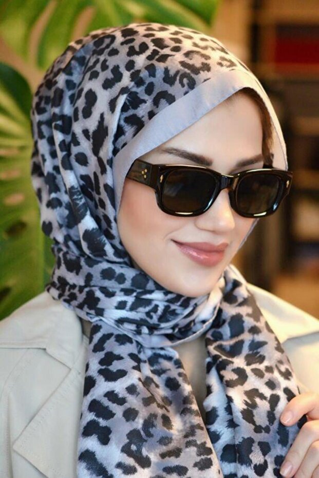 Grey Rimmed Leopard Print Shawl Brown Black Gray Tone Shawl