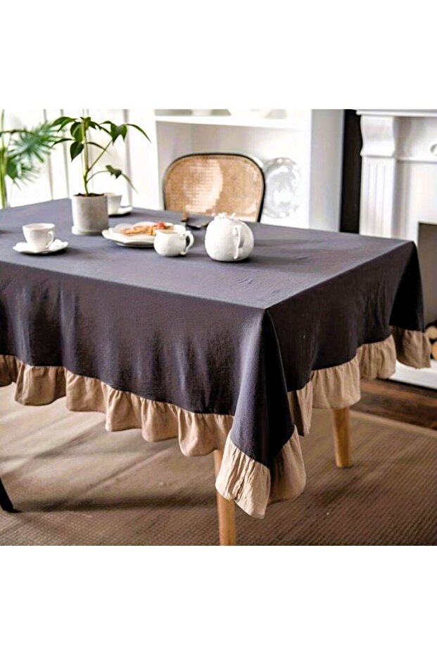 مفرش طاولة Buldan Linen Ruffled Vintage باللون الأزرق