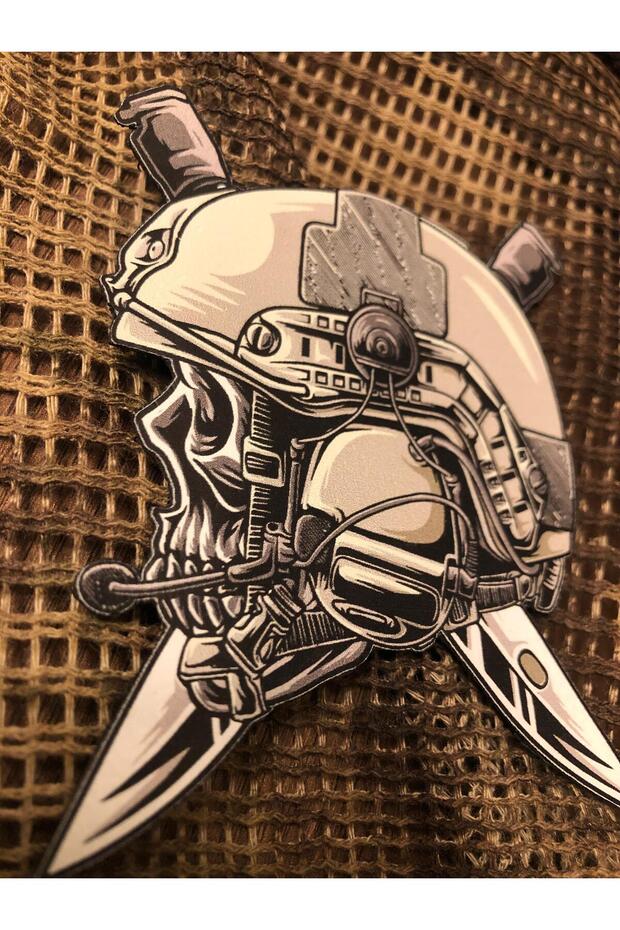 Skull&Blades Patch/Peç/Arma (9 x 7cm) - 2