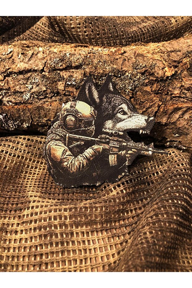 Wolf Soldier Patch/Peç/Arma (9 x 8,5cm) - 1