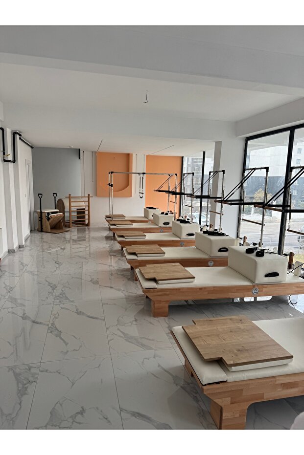 Pilates Tower Reformer - 2