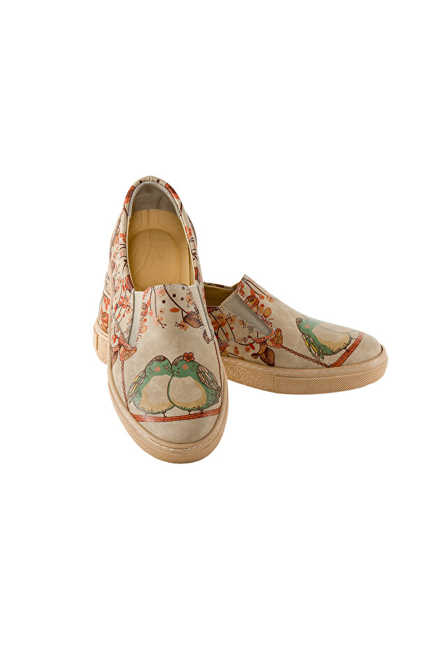 Women's Color Printed Bird Design Sneakers