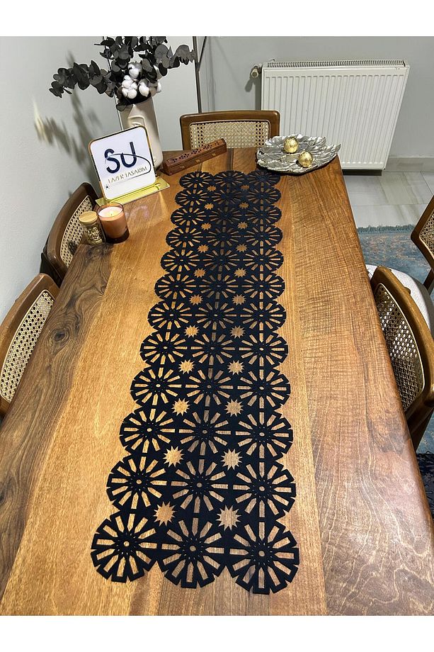 Siyah runner çiçek desenli - 3