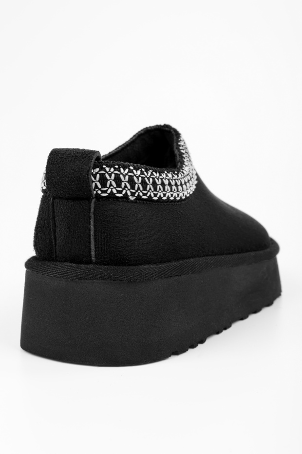 Női Uggps fekete szőrös rövid velúr lapos papucs fekete textil - 4