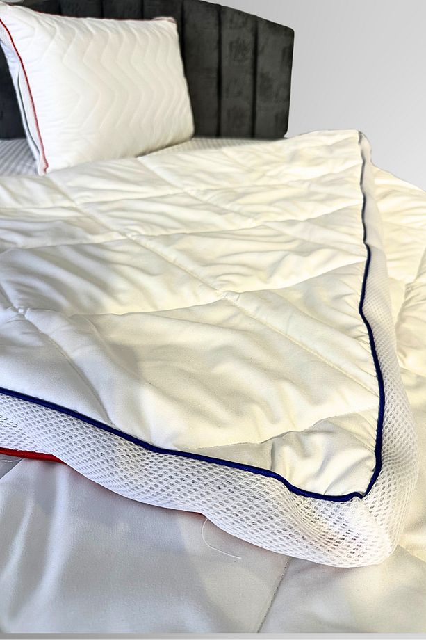 Klimalı Tek Kişilik Yorgan ve 1 Adet Klimalı Yastık Seti 50x70 cm, 4 Mevsim Kullanım - 3