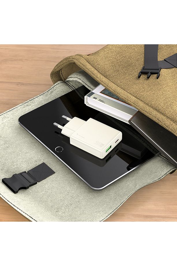 N45 PD30W + QC3.0 USB-C + USB-A Hızlı Şarj Adaptörü - 6