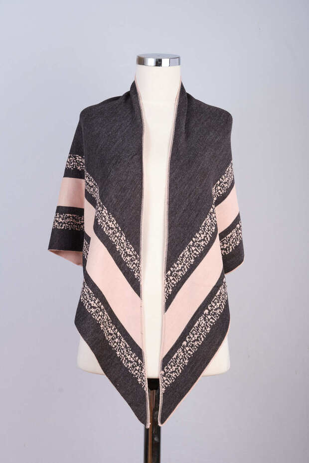 Kırçıllı Üçgen Triko Şal - 4