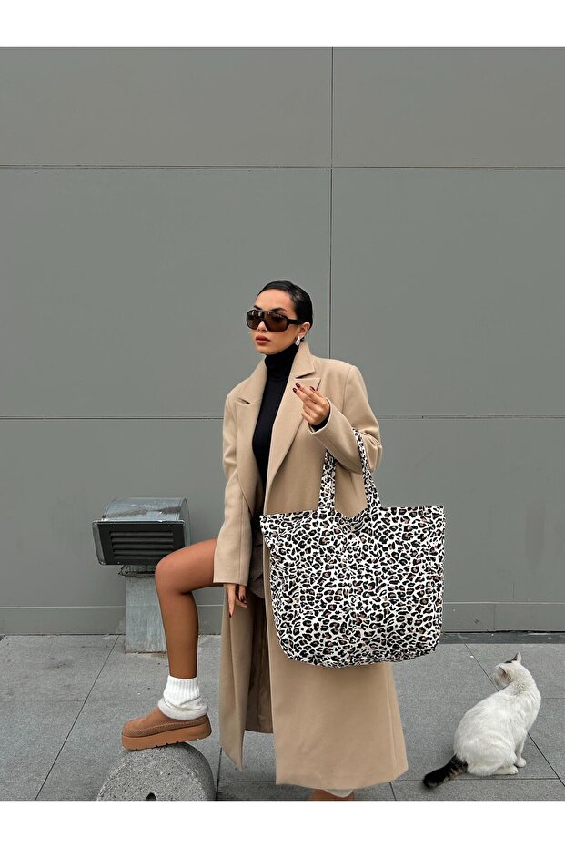Leopard Print Oversize Canvas Tote Bag