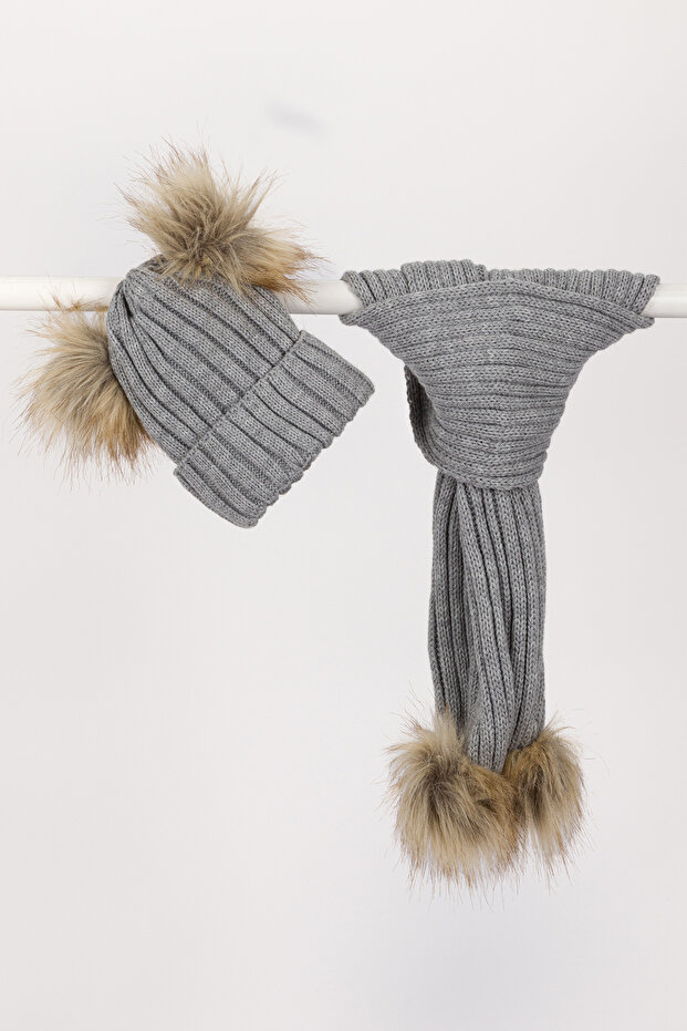Unisex Double Pompom Children's Scarf Beanie Set
