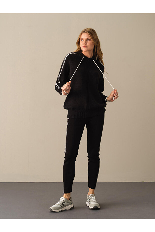 Kadın Siyah Kapüşonlu Oversize Triko Sweatshirt - 4