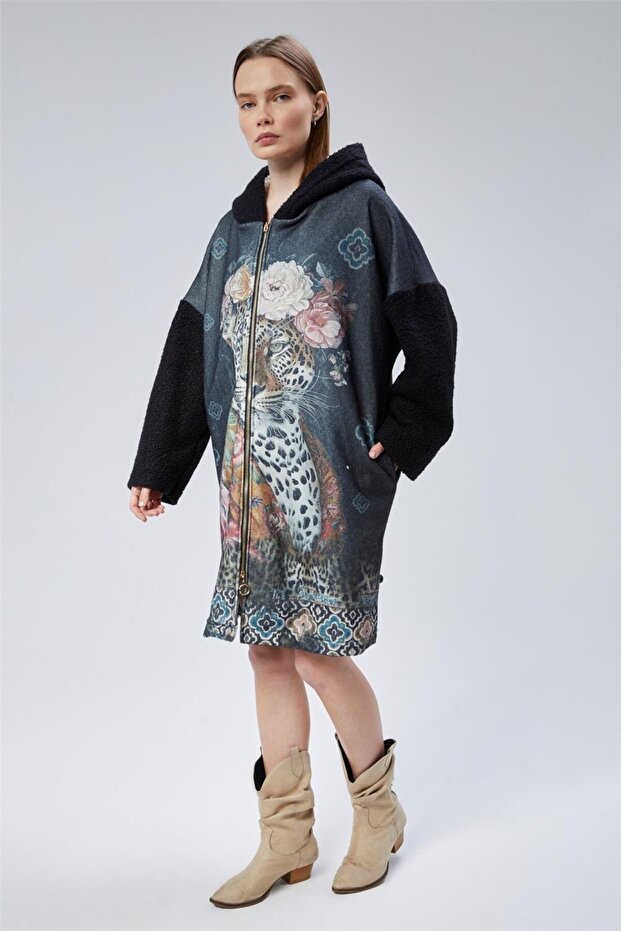 Leopard Panel Patterned Coat - 3