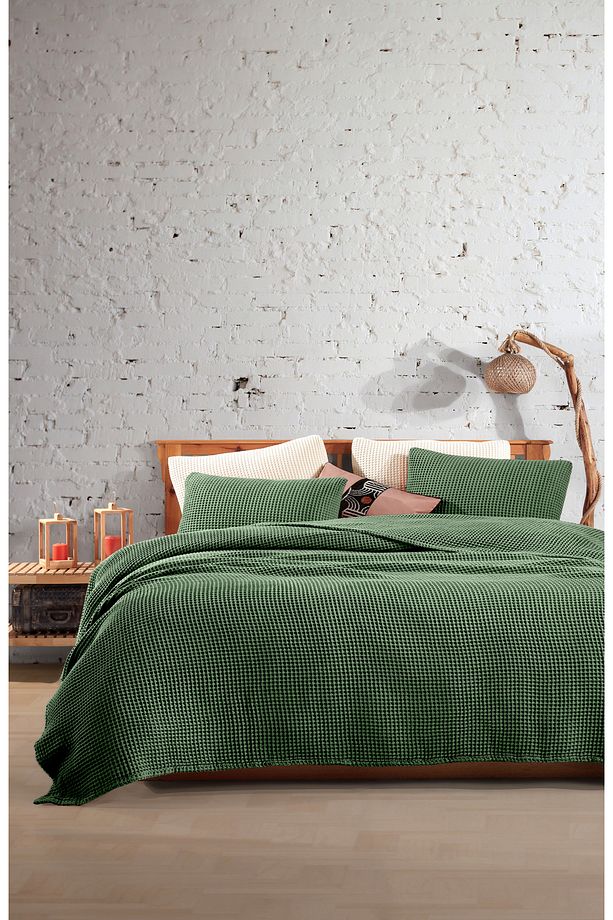 Orman Yeşili %100 Pamuk Waffle Tek Kişilik Saçaksız Yatak Örtüsü 160x240 Cm - 1