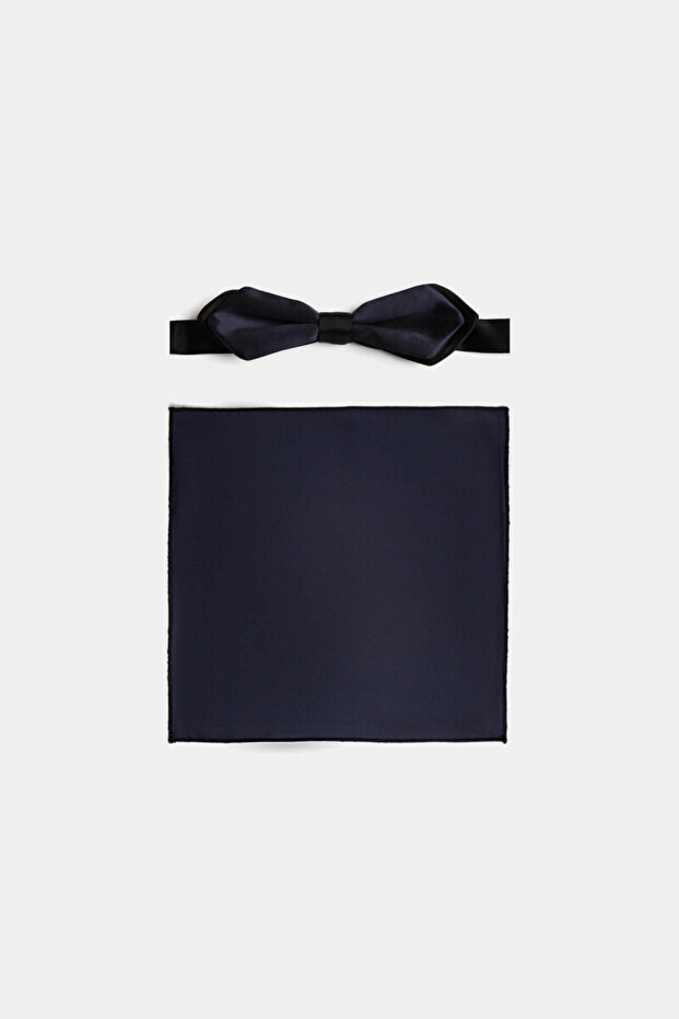 طقم منديل ربطة عنق للرجال باللون الأزرق الداكن