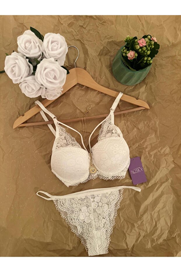 حمالة صدر منخفضة القطع مرصعة بالأحجار - 1