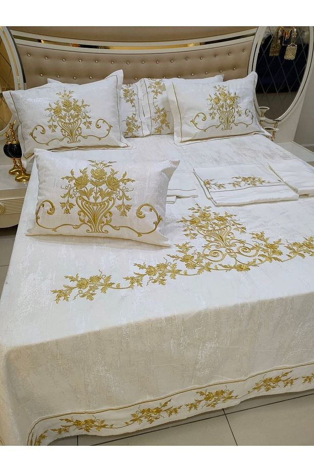 Yatak Örtüsü Ve Nevresim Seti 10 Parça - 3